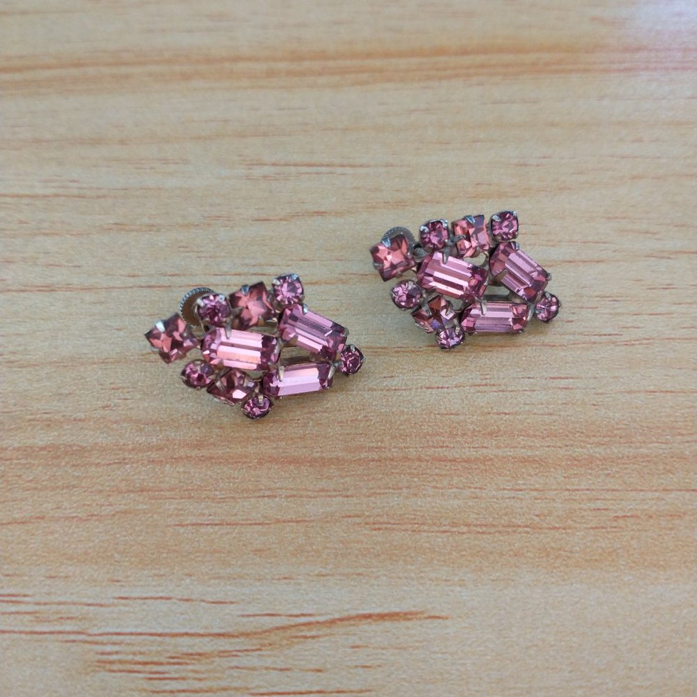 Vintage Pink Crystal Screwback Earrings